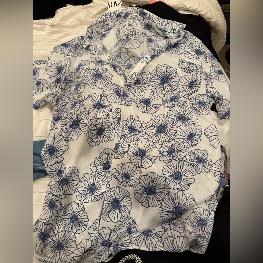 Zara mens button up short sleeve floral